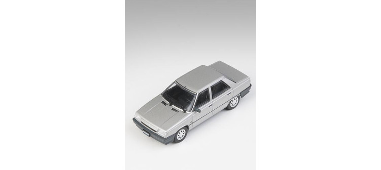 Autos Inolvidables Nº 52 - Renault 9 RL