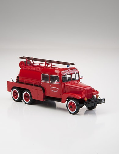 Bomberos Autobomba pesada GMC para incendios forestales