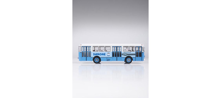 Autobús Pegaso Danone