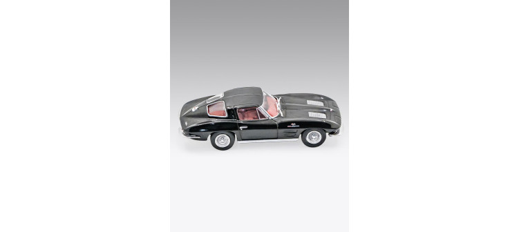 Chevrolet Corvette Sting Ray - 1963  ¡Más deportivo!