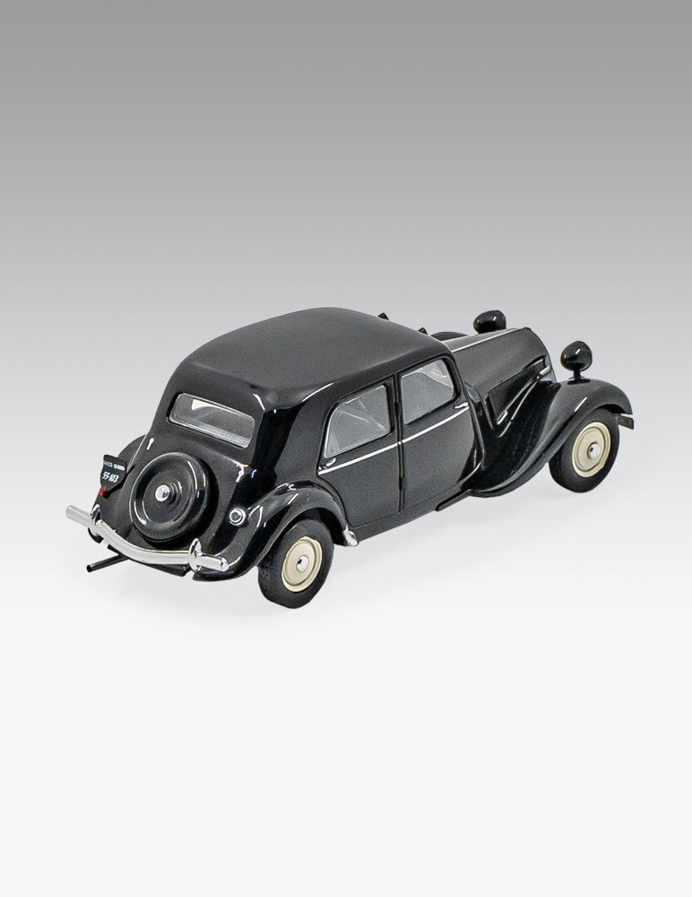 Citroen Traction Avant - 1948  ¡Un paso adelante!